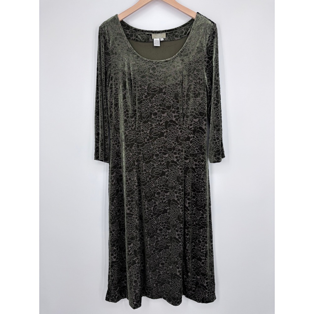 The Territory Ahead Floral Burnout Velvet Midi Dress Womens L Green Scoop Neck